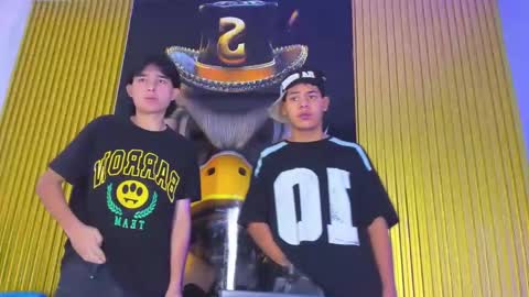 Snapshot of tom_hot20 chatting on November 2025 12:37:01 PM tom_hot20 online show from November 2025 12:37:01 PM