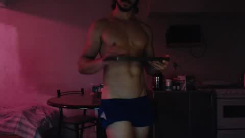 tom_show online show from February 2026 11:43:01 PM