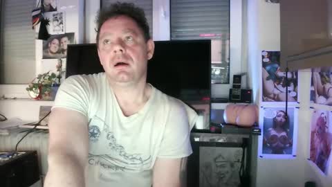 tomame_ online show from January 2025 01:48:02 AM