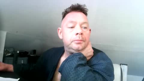 Snapshot of tomame_ chatting on May 2026 09:06:01 AM tomame_ online show from May 2026 09:06:01 AM