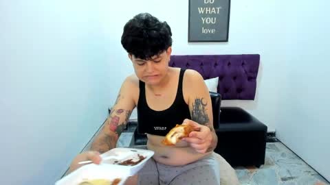 Snapshot of tomboy_natali chatting on May 2026 10:59:01 PM IAN SAYD online show from May 2026 10:59:01 PM