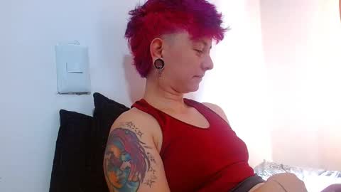 Snapshot of tomboyblue chatting on May 2026 06:07:02 PM Blue online show from May 2026 06:07:02 PM