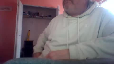 Snapshot of tomcat4848 chatting on April 2026 06:03:01 PM tomcat4848 online show from April 2026 06:03:01 PM