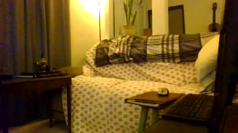 sirmuggsalot online show from May 2026 02:05:02 AM