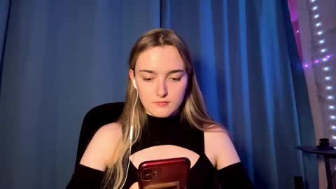 Sofia online show from March 2026 07:05:01 PM