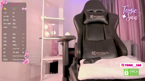  Tomie  online show from March 2025 01:37:01 AM