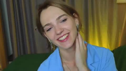 Snapshot of tomikavilandre chatting on July 2026 07:16:01 PM Lana online show from July 2026 07:16:01 PM