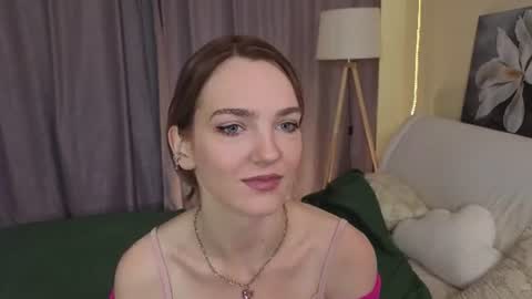 Snapshot of tomikavilandre chatting on July 2026 07:08:02 PM Lana online show from July 2026 07:08:02 PM
