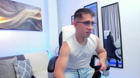 Tomas online show from March 2026 01:20:02 AM