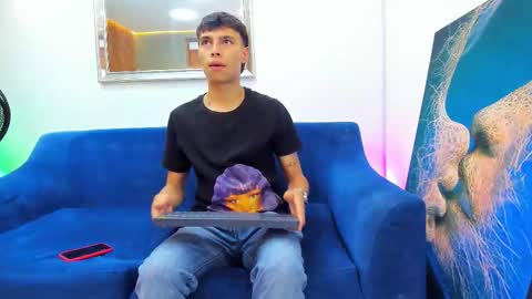 Tommy  Scott online show from November 2025 11:10:03 AM