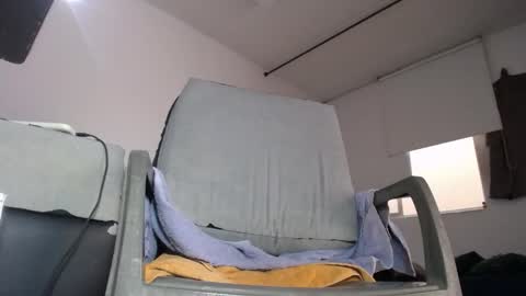   Thomas    online show from January 2025 02:26:01 PM