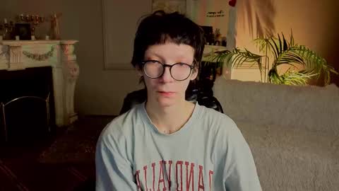 tommy_stars online show from March 2026 05:22:01 AM