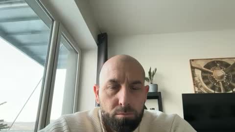 Thomas Fit online show from January 2026 07:43:02 AM