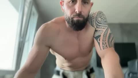 Thomas Fit online show from May 2026 09:06:01 AM