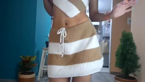 leyla  online show from January 2025 05:58:02 AM