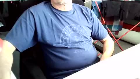 Tom online show from January 2025 01:28:01 PM