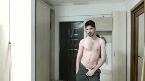 Onlyfans - Tomylind keep you in touch there online show from November 2025 09:28:01 PM
