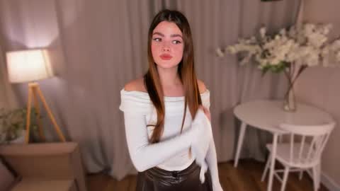 tonibishop online show from October 2025 02:36:01 PM