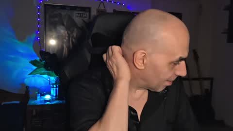 toninspektor online show from April 2026 08:29:01 PM