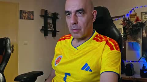 toninspektor online show from July 2026 08:37:01 PM