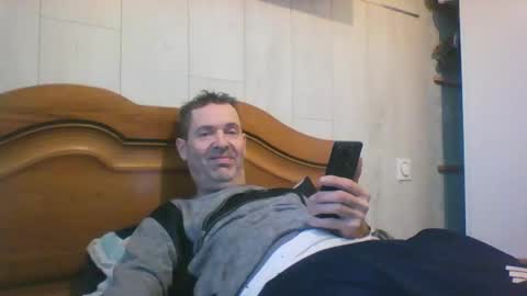 tonio1972 online show from November 2025 07:56:01 AM