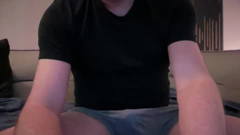 tonisun online show from March 2026 08:48:02 PM