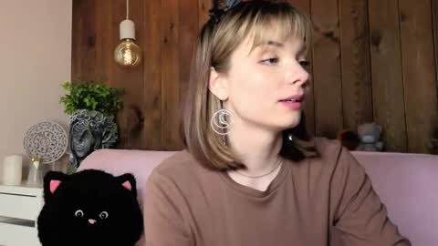 Melissa online show from June 2026 01:28:02 AM