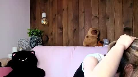 Melissa online show from June 2026 09:08:02 AM