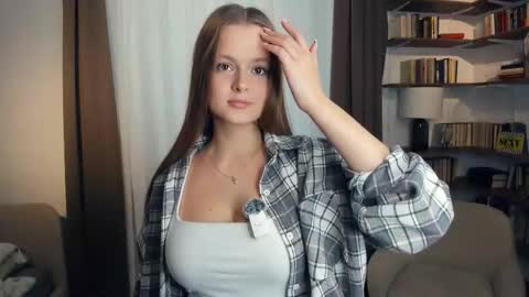 Alice online show from October 2025 08:44:01 AM