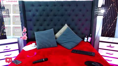 Tony And Rick online show from November 2025 08:42:02 PM