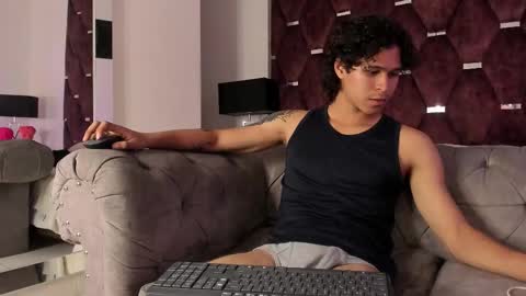 Snapshot of tonybenedetti chatting on January 2026 07:37:02 PM Tony Benedetti online show from January 2026 07:37:02 PM