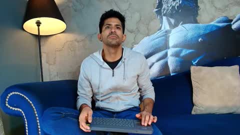 Tony online show from October 2025 01:17:02 AM