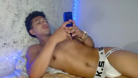 Snapshot of tonydesire_ chatting on April 2026 09:04:02 PM tonydesire_ online show from April 2026 09:04:02 PM