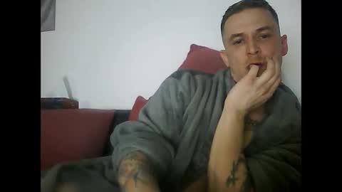 tonystrawberry online show from April 2026 02:16:02 AM