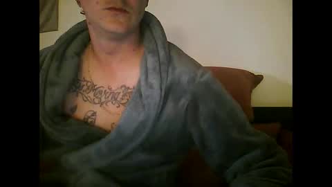 Snapshot of tonystrawberry chatting on April 2026 11:53:01 PM tonystrawberry online show from April 2026 11:53:01 PM