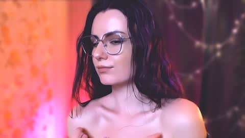 Elizabeth online show from January 2025 09:46:02 PM