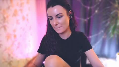 Elizabeth online show from January 2025 02:18:01 AM