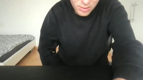 Snapshot of toohottobetrue21 chatting on October 2025 12:36:02 PM Max online show from October 2025 12:36:02 PM