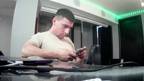 toomuchsmoke online show from January 2026 06:07:02 AM