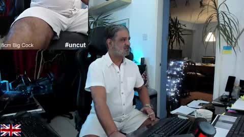 topalphaboss online show from October 2025 06:17:02 PM