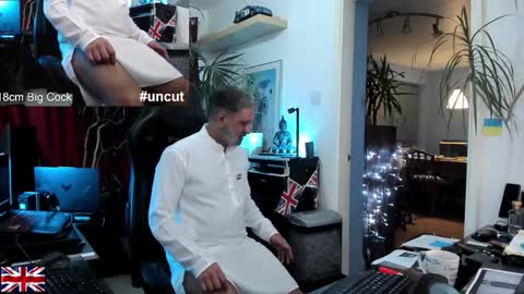 topalphaboss online show from October 2025 09:26:02 PM