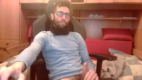 Topg84 online show from February 2025 06:24:01 PM