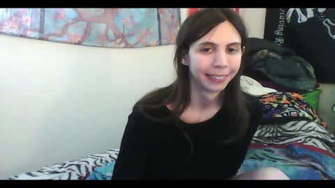 Luna online show from January 2025 07:17:01 AM