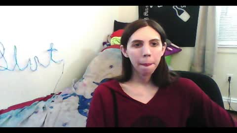 Luna online show from February 2026 04:22:01 AM