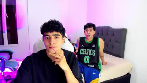 Marco and Jonas online show from October 2025 05:04:02 AM
