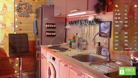 Paul online show from February 2025 05:42:02 AM