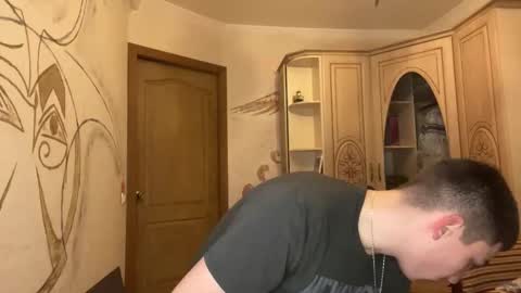 Max online show from November 2025 09:27:01 PM