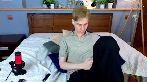 Max online show from February 2026 11:00:01 AM