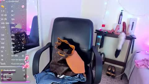 Snapshot of tracy_lambo chatting on February 2026 06:22:01 AM tracy online show from February 2026 06:22:01 AM