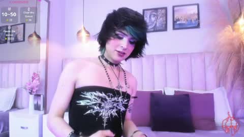 Tracy  online show from April 2026 08:46:01 PM